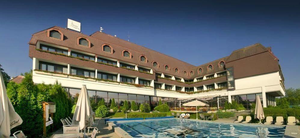 Hotel Sopron Eksteriør billede